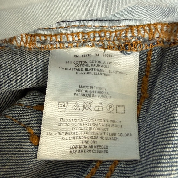 Pilcro and the Letterpress Boyfriend Jeans with Floral Embroidery - Picture 15 of 15